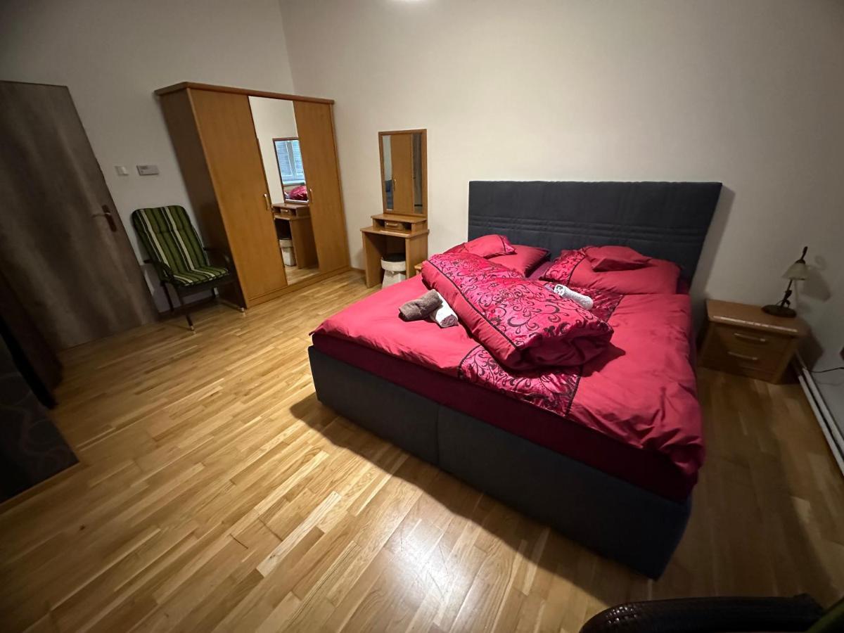 Sonja Holiday Home Острава Екстер'єр фото